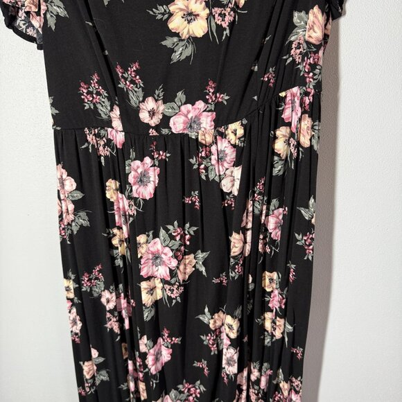 Torrid Womens Black Floral Challis Maxi Dress Size 0 Feminine Boho Garden Party - Picture 6 of 14